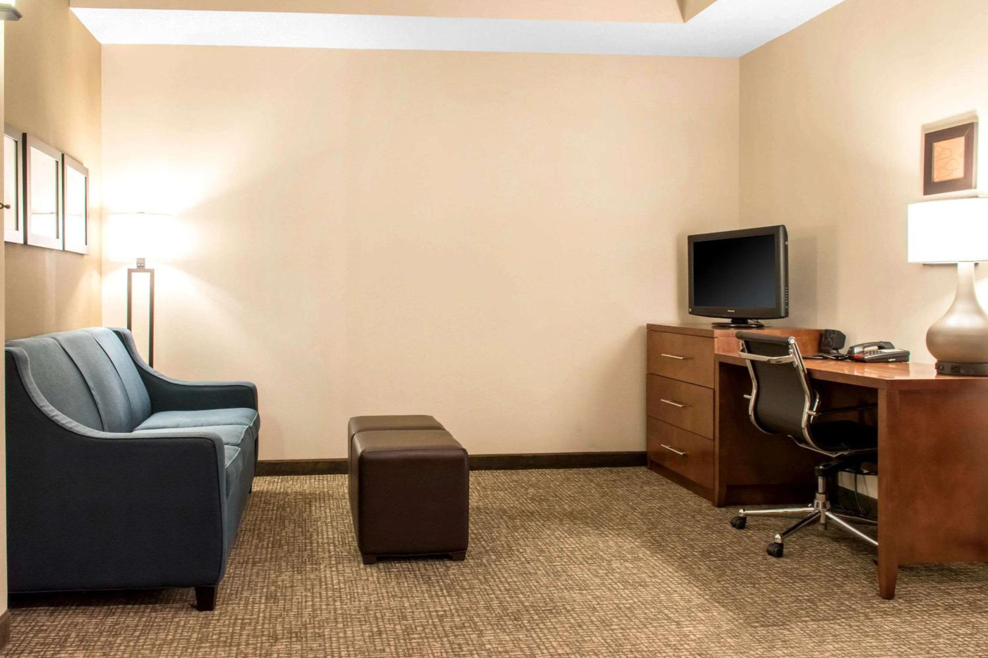 Comfort Suites Scranton Near Montage Mountain Buitenkant foto
