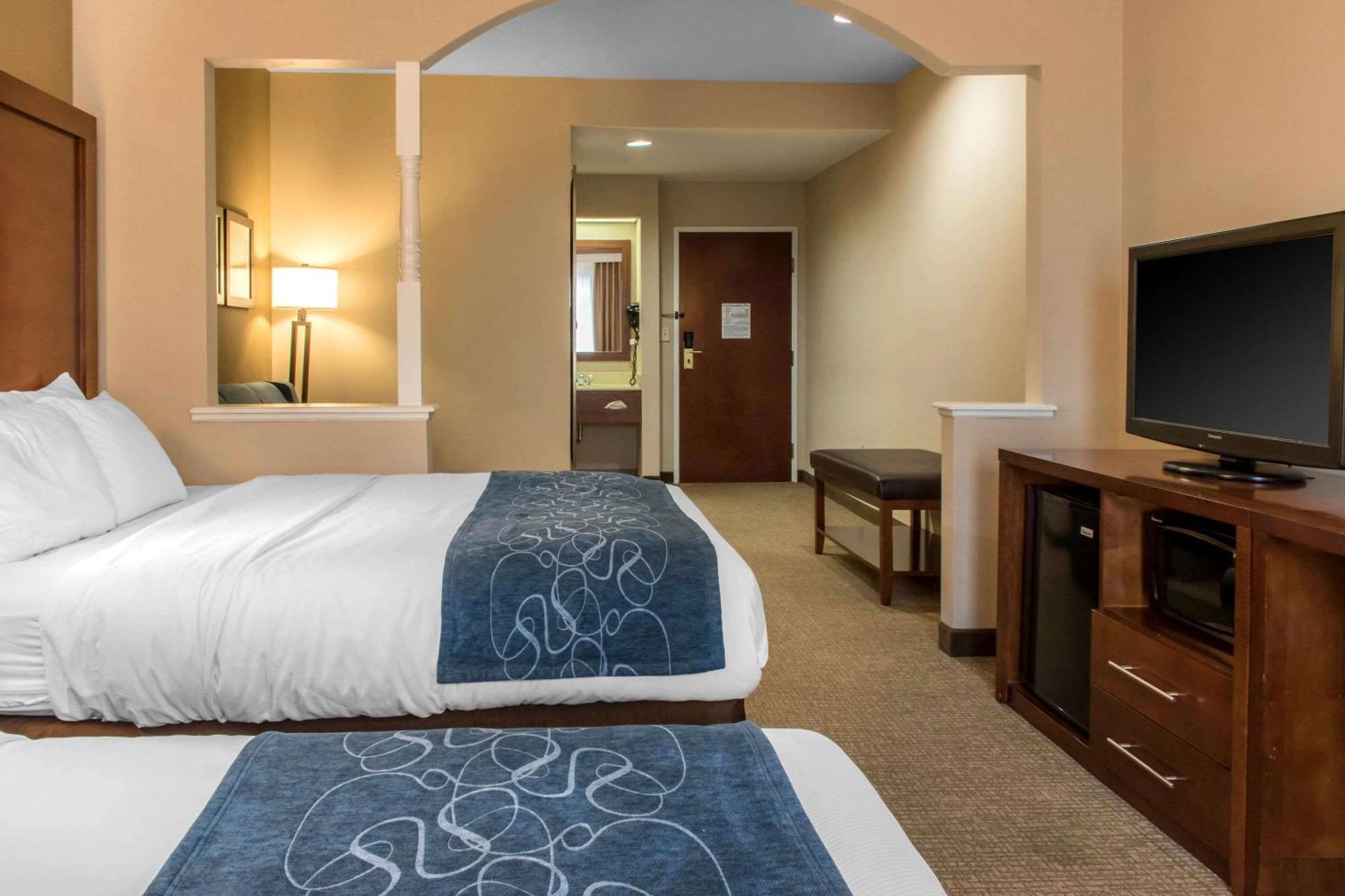 Comfort Suites Scranton Near Montage Mountain Buitenkant foto